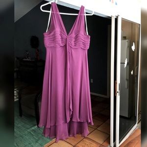 Donna Ricco Purple flowing ruffle dress size 10